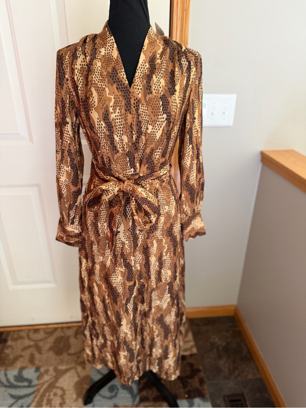 New J. Mc Laughlin Portia grassland camel black animal print midi dress. Size 0